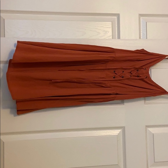 Cute summer/ spring dress! - Picture 3 of 3